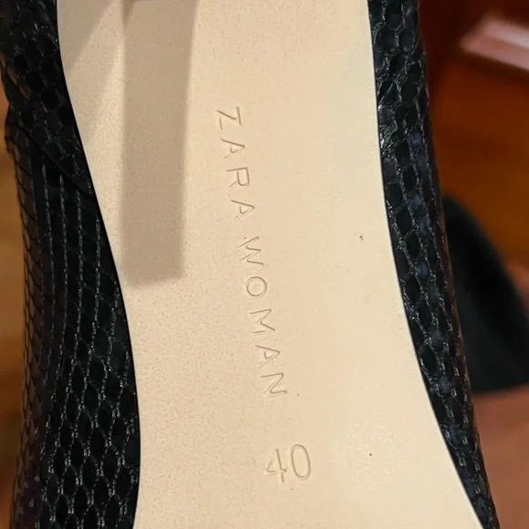 Zara hi heel boots - Picture 7 of 9